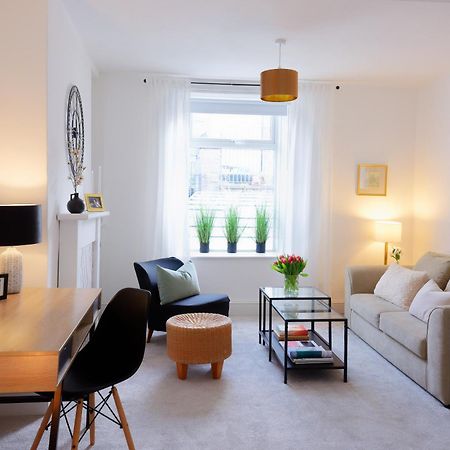 Stayright 3 Bed Home Near Hiking Trails & Parks Llwynypia Ngoại thất bức ảnh